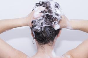 Чем заменить шампунь: народные рецепты для мытья волос на каждый день
