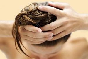 Льняное масло для роста волос — раскроем все секреты шикарной шевелюры